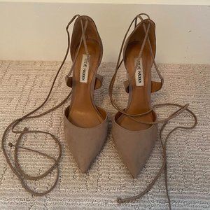 Steve Madden Suede Pointed Toe Lace Up Heel
